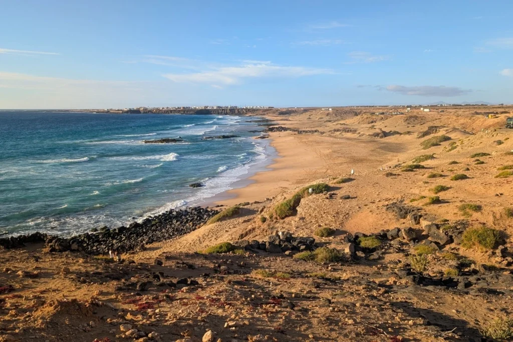 Playal del Aljibe de la cueva
